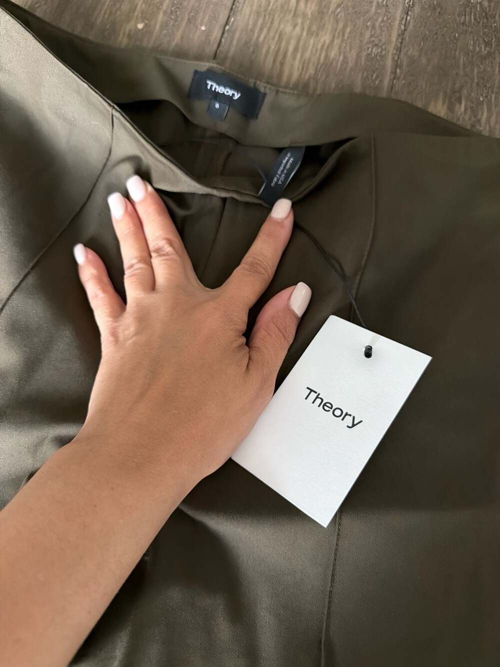 Theory Women's Alettah Olive Green Pintuck Straight Leg Trousers - Picture 3 of 8